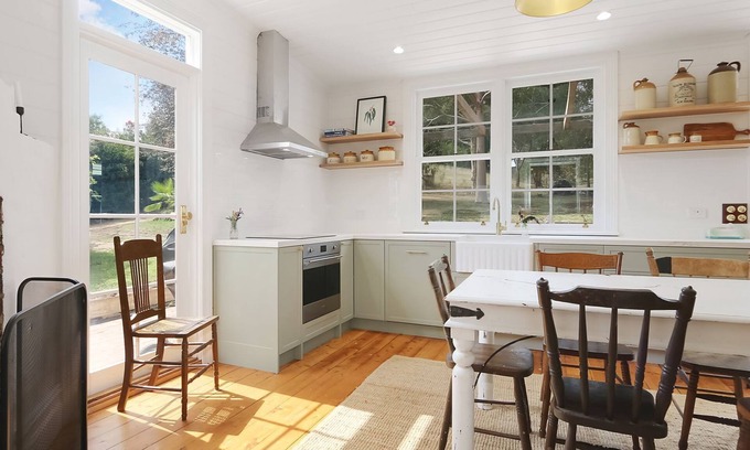 Beechworth Cottage | A charming miners cottage retreat