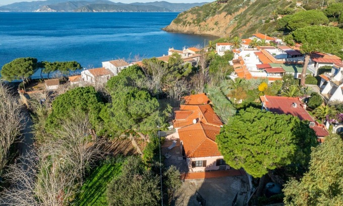 Innamorata Villa | A DUE PASSI DAL MARE - A DUE PASSI DAL MARE