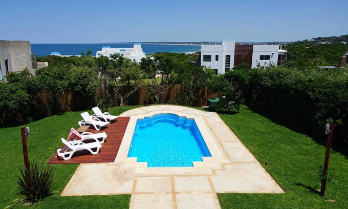 Jose Ignacio House | A gem of a house overlooking Playa Mansa