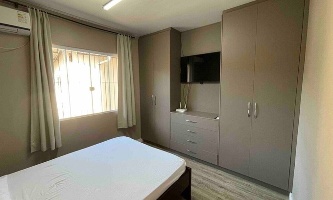 Badenfurt Apartment | A Jóia de Blumenau Home Office e Garagem