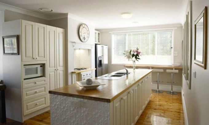 Ballarat House | A Place To Stay - Ascot & Eyre