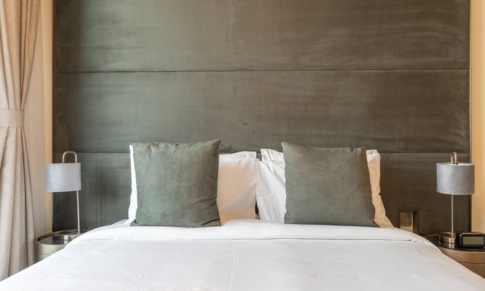 Jumeirah Village Circle Apartment | A Premium and Modern Studio in The Autograph JVC