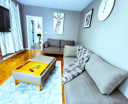Stoughton House | A Princely Experience!