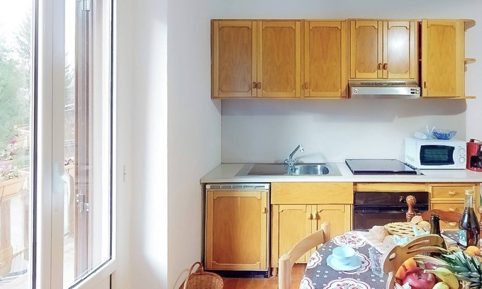 Civenna Apartment | A refuge between the sky and the lake