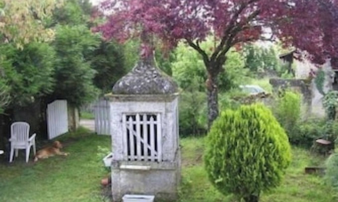 Champagne-et-Fontaine House | A rejuvenating stay in a quiet, rustically charming gîte