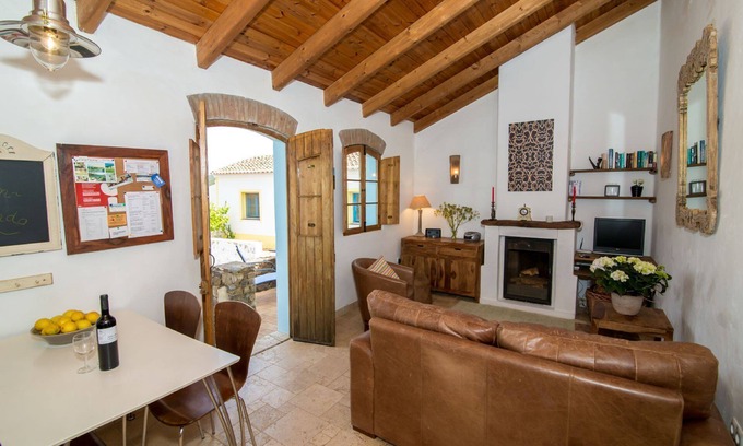 Aljezur House | A Ruina Velha - sleeps up to 2