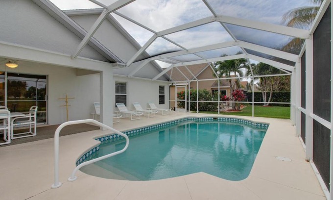 Biggar House | A Seaglass Escape