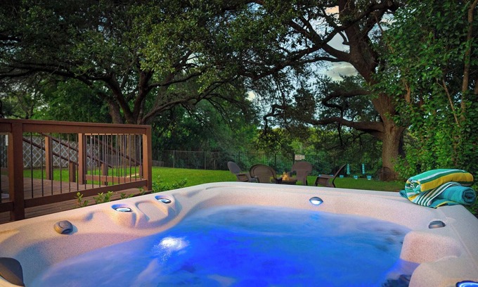 Fredericksburg House | A Secret TX Hideaway, Hot Tub, Pool, Fire Pit!
