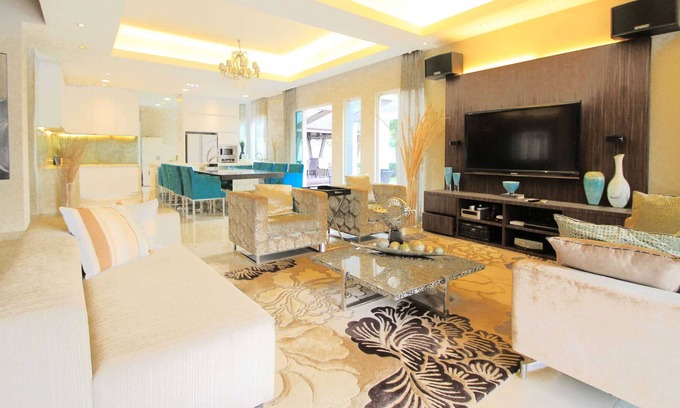 Cheras House | A Stylish & Comfy 4BR House with Gazebo