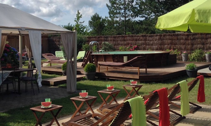 Sainte-Eulalie-en-Born House | "A summer at La Bichonnerie *