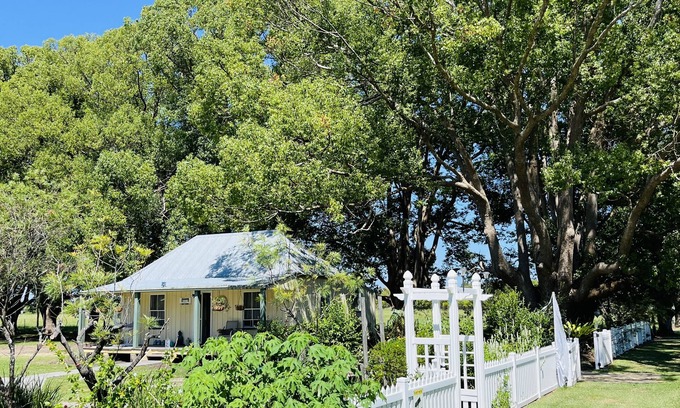 Ghinni Ghinni Bed & Breakfast | A unique quaint property just out of Taree
