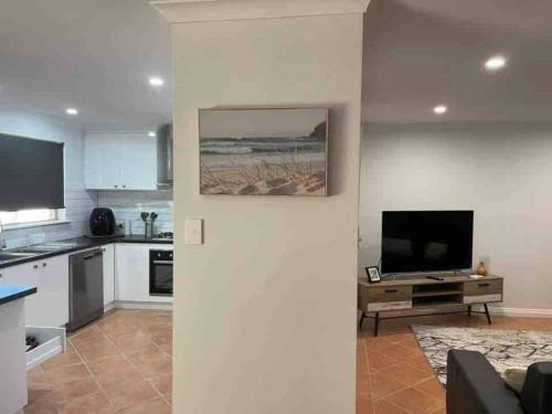 West Beach House | A Wave from It All Esperance