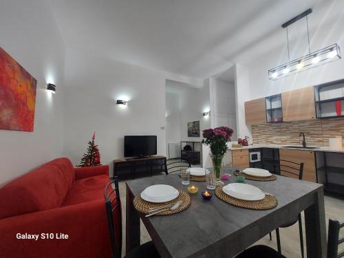 Suburbio XI della Vittoria Apartment | A2 Passi Appartamento - Roma Monte Mario
