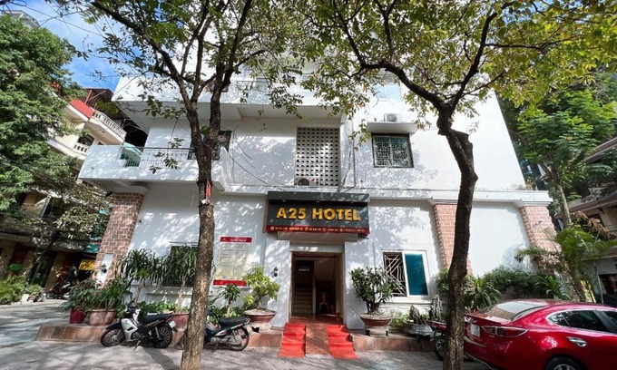 Cau Giay Hotel | A25 Hotel - Hoàng Quốc Việt