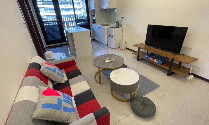 Guishan District Apartment | A7 Cherry House