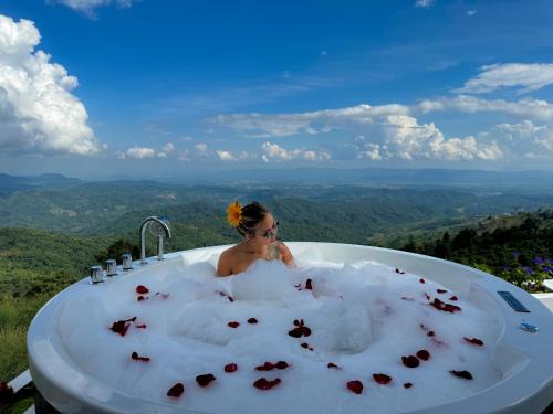 Chiang Rai Hotel | Above The Clouds - Chiang Rai