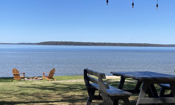 Sanctuary Point House | Absolute Waterfront Accomodation!