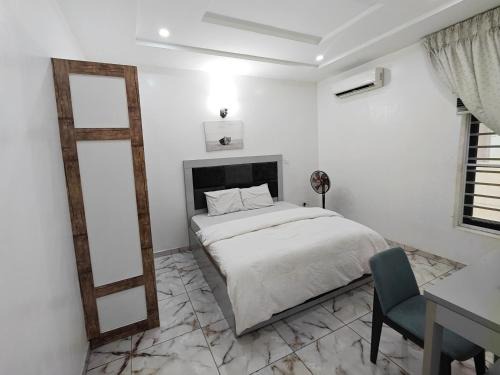 Orozo Apartment | Abuja Shortlet City with 24hr power, Wifi, Fully Secured Environment