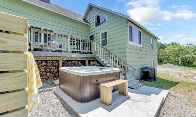 Ellsworth House | Acadia - Hot Tub - Fire Pit - Bay Water Views