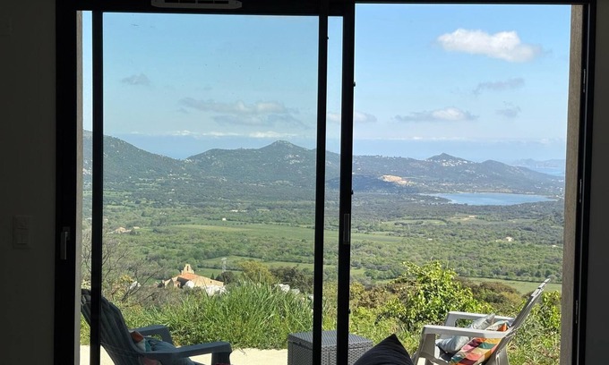 Speloncato House | Accommodation 15 minutes from the beaches - sea view