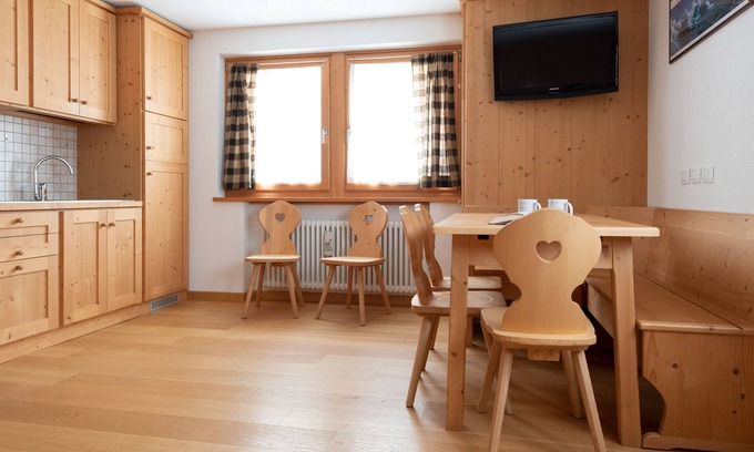 Premadio Apartment | Adda 10 - Two Bedroom Apartment, Sleeps 7