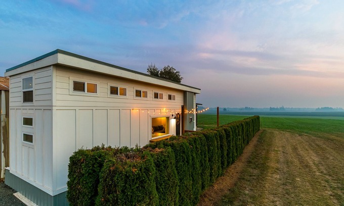 Lynden Other | Adorable Tiny House In the Counrty