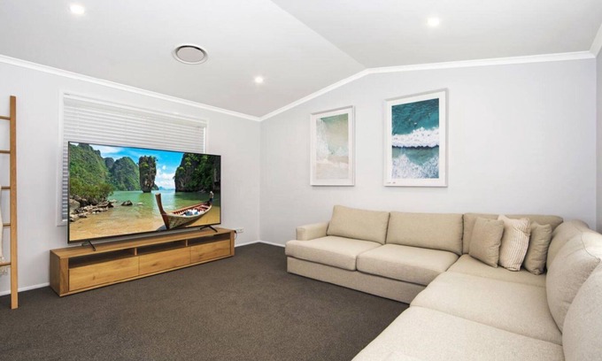 Ettalong Beach House | ADRIA ETTALONG BEACH