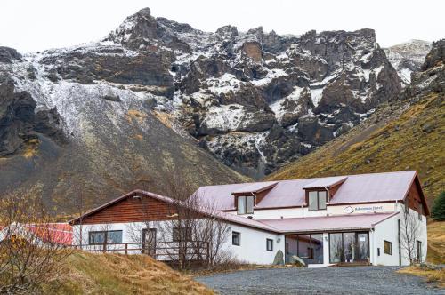 Fagurholsmyri House | Adventure Hotel Hof