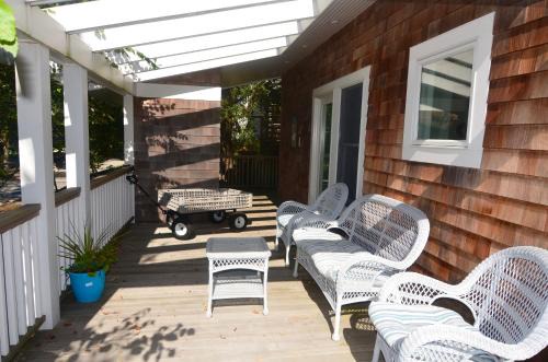 Ocean Beach Apartment | Adventure-Ready Home