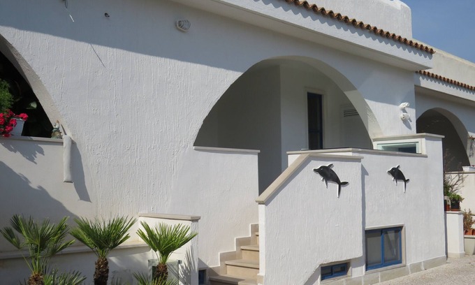 Mattinata House | AFE HOLIDAY HOUSE A FEW METERS FROM THE BEACH