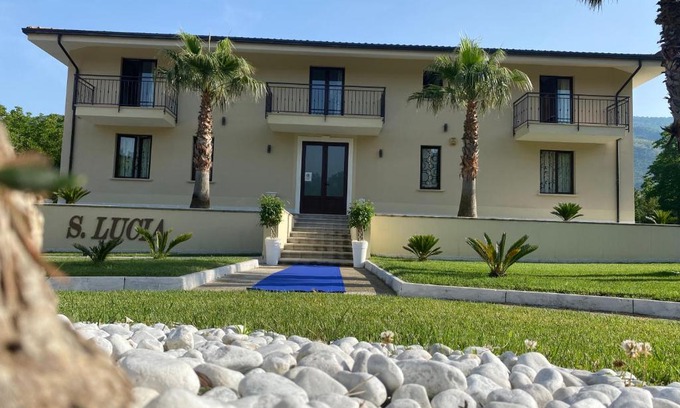 Roccarainola House | Affittacamere" SANTA LUCIA"