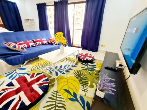 Petaling Jaya Apartment | Affordable 12 Guest Tropicana Thomson Hospital Kota Damansara SEGI Giza Mall Tropicana Mall Ikea The Curve One Utama