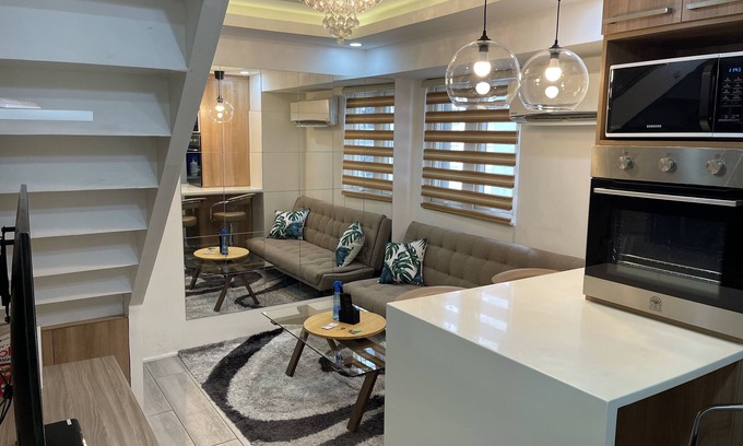 Legazpi Village Condo | Affordable Modern Condo in the heart of Makati