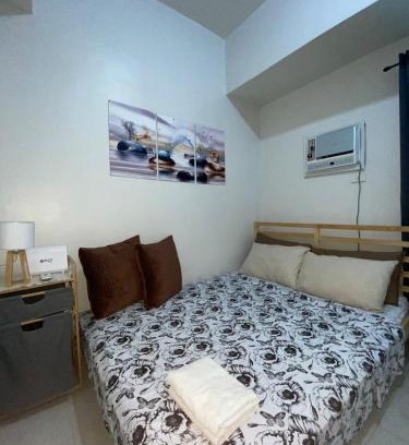 Legazpi Village Apartment | Affordable serviced apartment in a great location with fast wifi