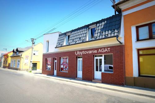 Kralovsky Chlmec Apartment | Agát