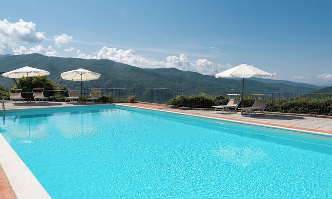 Dicomano Other | Agriturismo "Universal Harmony - Pettirosso" with Mountain View, Pool & Wi-Fi