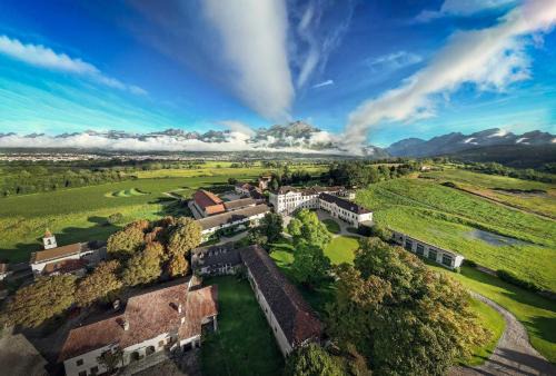 Belluno House | Agriturismo Villa di Modolo - Cortile della Latteria