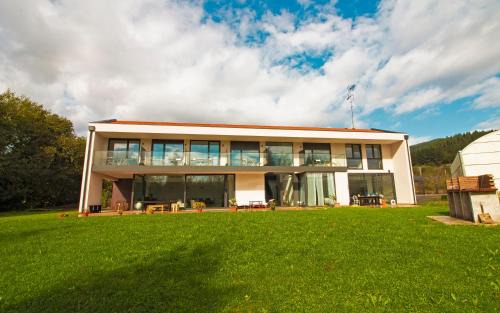 Larrauri-Markaida House | agroturismo Araize