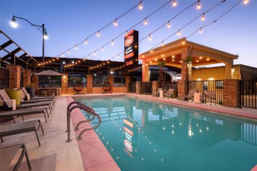St. George Hotel | Aiden by Best Western St George