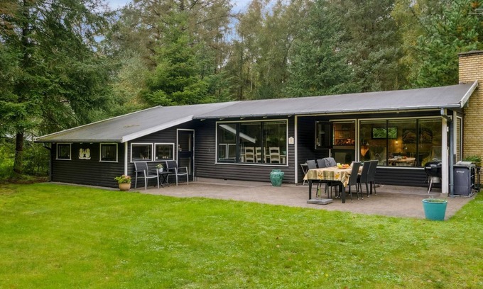 Store Fuglede House | "Aiko" - 375m from the sea by Interhome