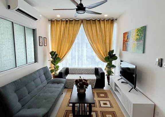 Pusat Komersil Lee Ling Apartment | Aina Staycation, Metrocity