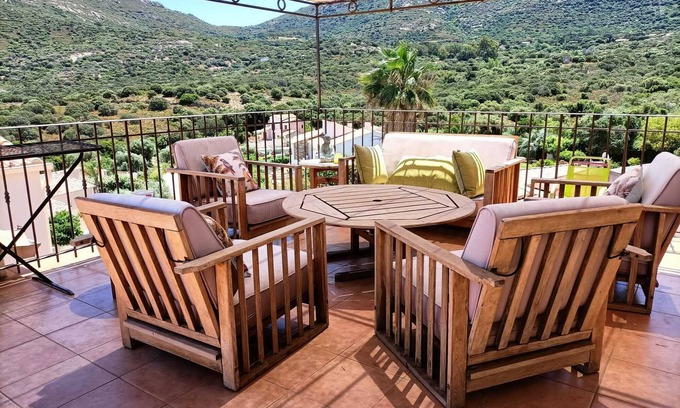 Marine de Saint Ambroggio House | Air-conditioned apartment 110m² for 8 people with sea and mountain views - swimming pool.