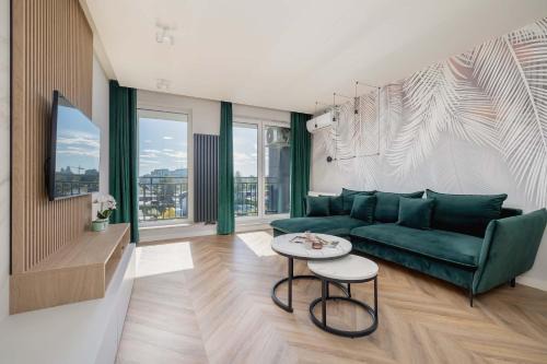 Tychy Apartment | Air Conditioned Apartment in Tychy with Parking and Desk by Noclegi Renters