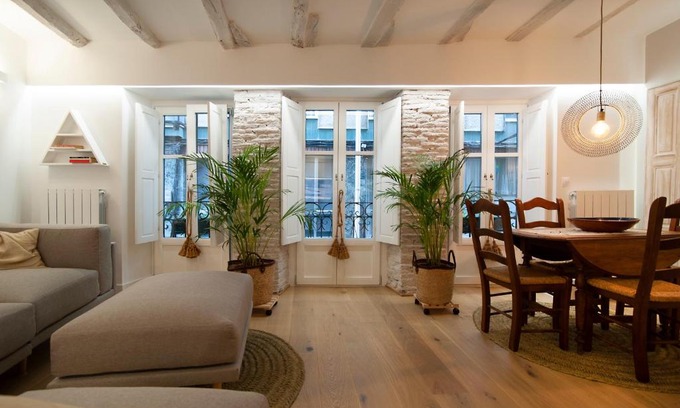 Lekeitio Apartment | Aittitta Makurra etxea