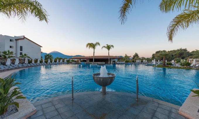 Ciftlik Resort | Akra Fethiye Tui Blue Sensatori All Inclusive