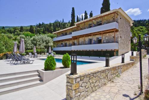 Agios Nikitas Hotel | Akron