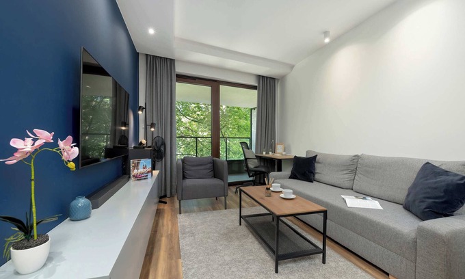 Krowodrza Apartment | Al. Kijowska 7 | Kraków | Cosy Apartment | Parking | Desk | Balcony