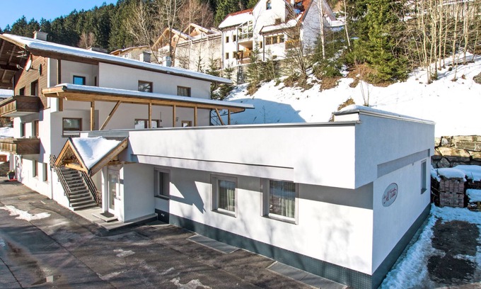 Kappl Apartment | Al Vietta by Interhome