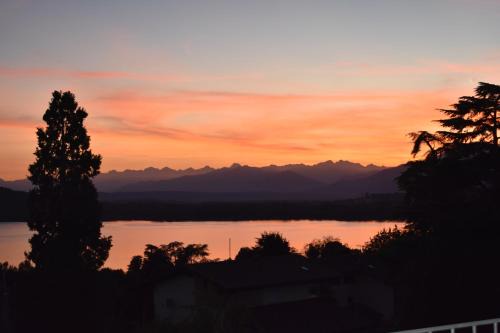 Viverone Bed & Breakfast | AL30 Studios