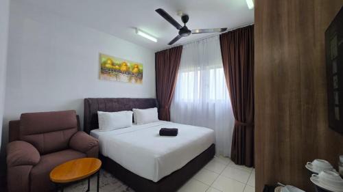 Kota Warisan Apartment | Alanis Studio With Neflix